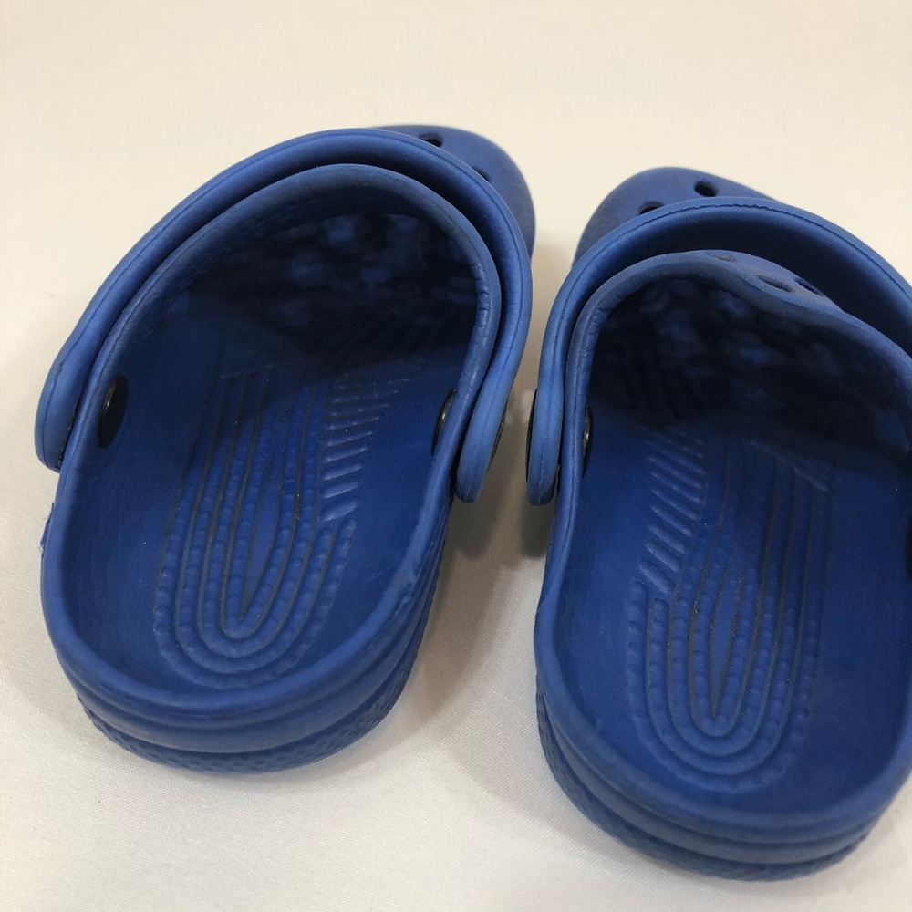 Blue crocs - Picture 2 of 6